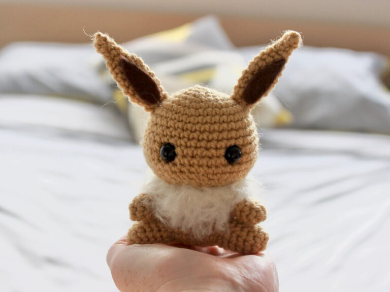 Free Eevee crochet pattern 53stitches